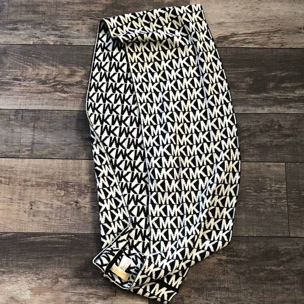 Michael Kors Monogram Black and Cream Pencil Skirt